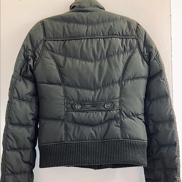 HOLLISTER Signature Down Winter Jacket; Waterfowl Feather fill; Faux fur lining - Picture 3 of 15